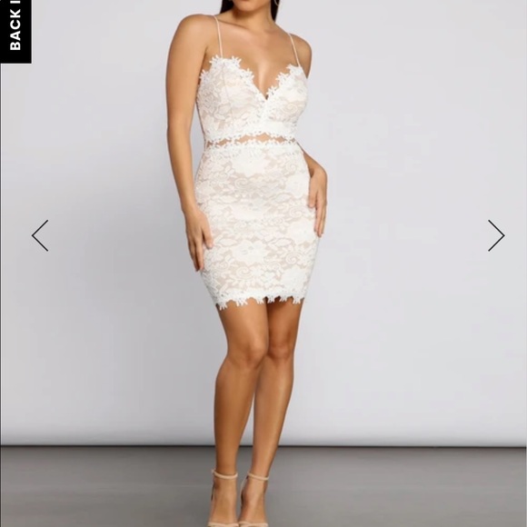 WOMANS LARGE WHITE CROCHET CHIC MINI DRESS - Picture 4 of 5